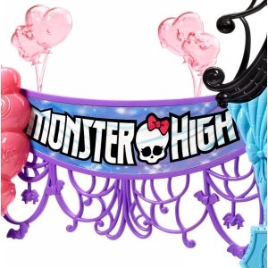 Игровой набор MONSTER HIGH - Добро пожаловать в Школу монстров с Дракулаурой