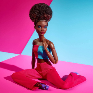 Кукла Barbie Looks - Барби Лукс #14 мулатка, малиновые брюки клеш