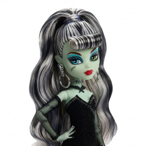 Кукла Monster High Skullector Frankie Stein x Barbie Кукла Monster High Skullector Frankie Stein x Barbie