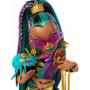 Кукла Monster High Nefera De Nile Doll, Royal Mummy in Dress with Pet Scarab Lavish 
