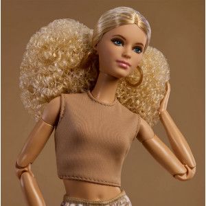 Кукла Barbie Basics 2026 Neutrals Series, Model 07 Кукла Barbie Basics 2026 Neutrals Series, Model 07