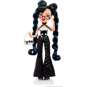 Кукла Bratz x Hello Kitty and Friends Kumi Fashion Doll with Accessories 